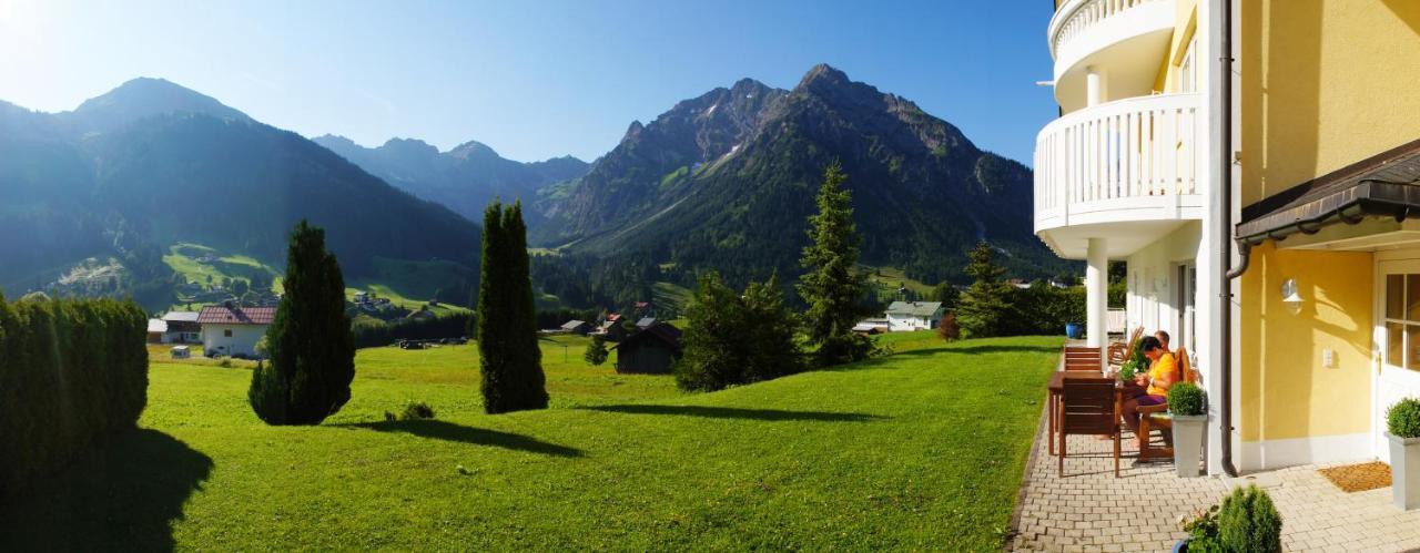 Villa Vanessa Kleinwalsertal Mittelberg Exteriör bild